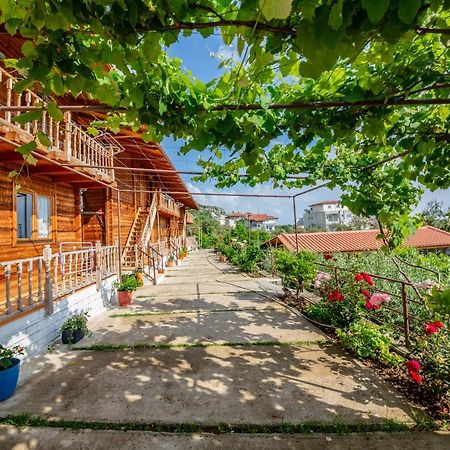 Guest House Luiza Borsh Luaran gambar