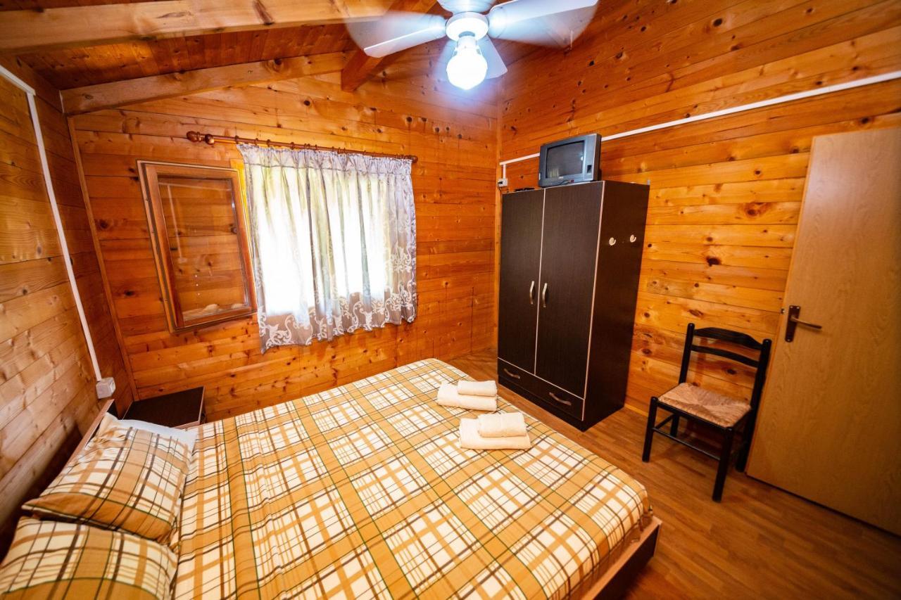 Guest House Luiza Borsh Luaran gambar