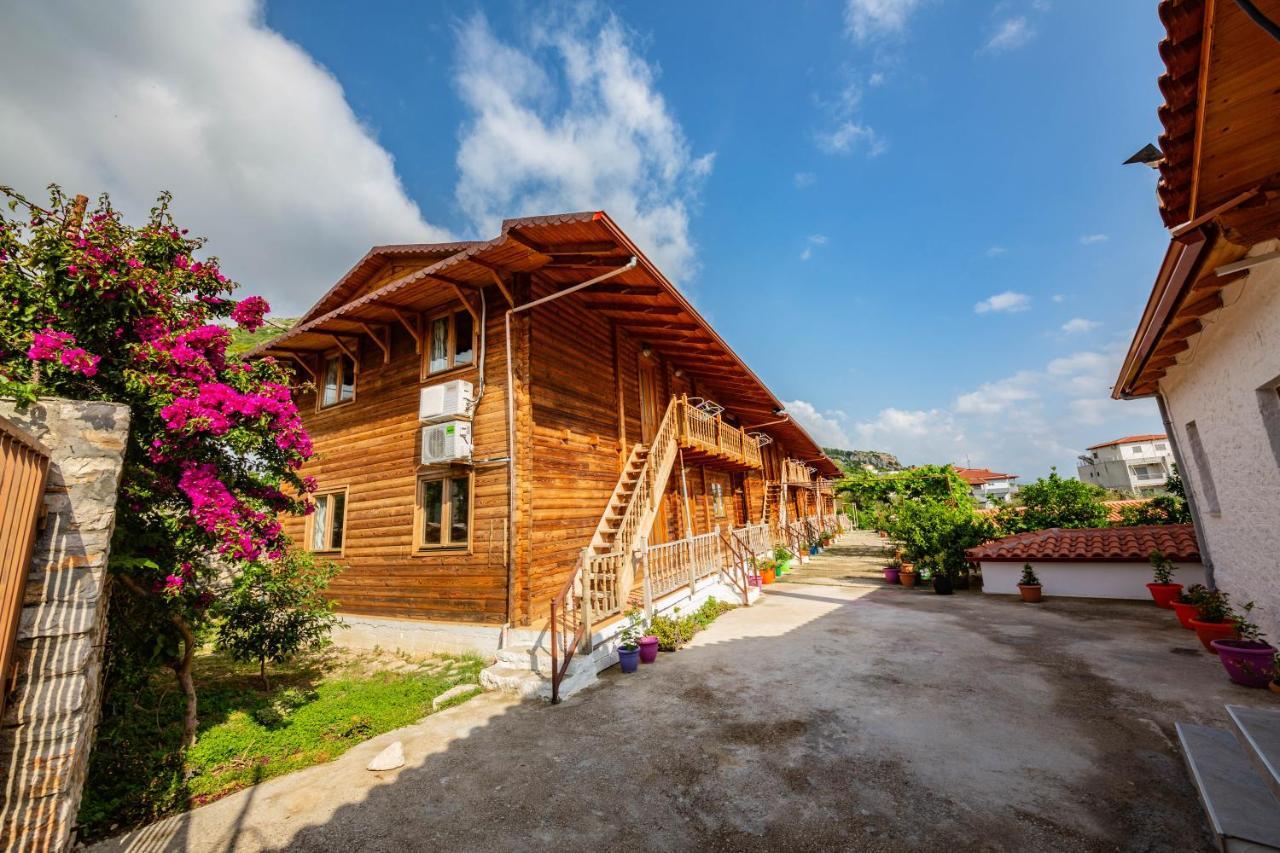 Guest House Luiza Borsh Luaran gambar